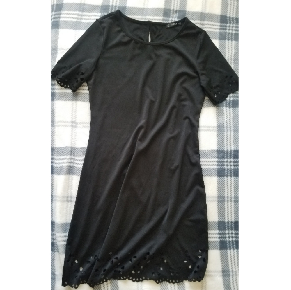 BLACK MINI DRESS